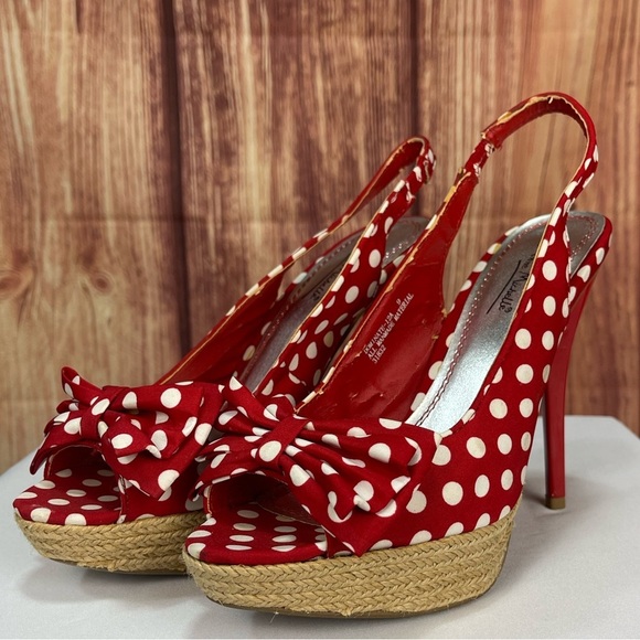 Red and white polka dot Bettie boop rockabilly platform high heeled shoes size 9 - Picture 1 of 17